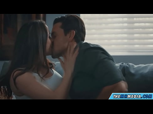 ❤️ Ρομαντικό σεξ με μια καλή μαμά με πλούσιο στήθος ❤️❌ Ποιότητα πορνό ️❤